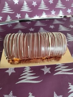 B4FN Bûche Forêt Noire